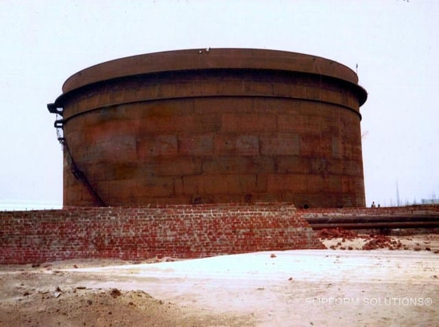 Steel Tank (erection) Bhatinda, legacy slipform project photograph