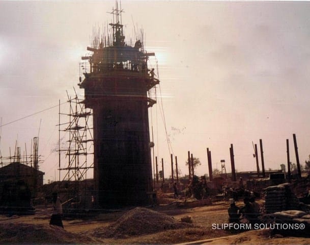Tapered Chimney 90 m AJV Petro chemicals chata, (UP), legacy slipform project photograph